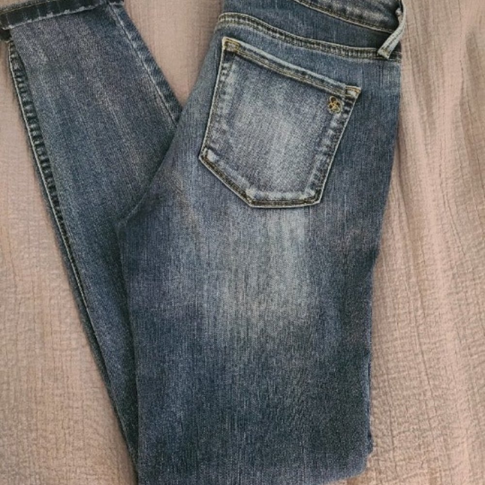 Jessica Simpson jeans - Picture 4 of 6
